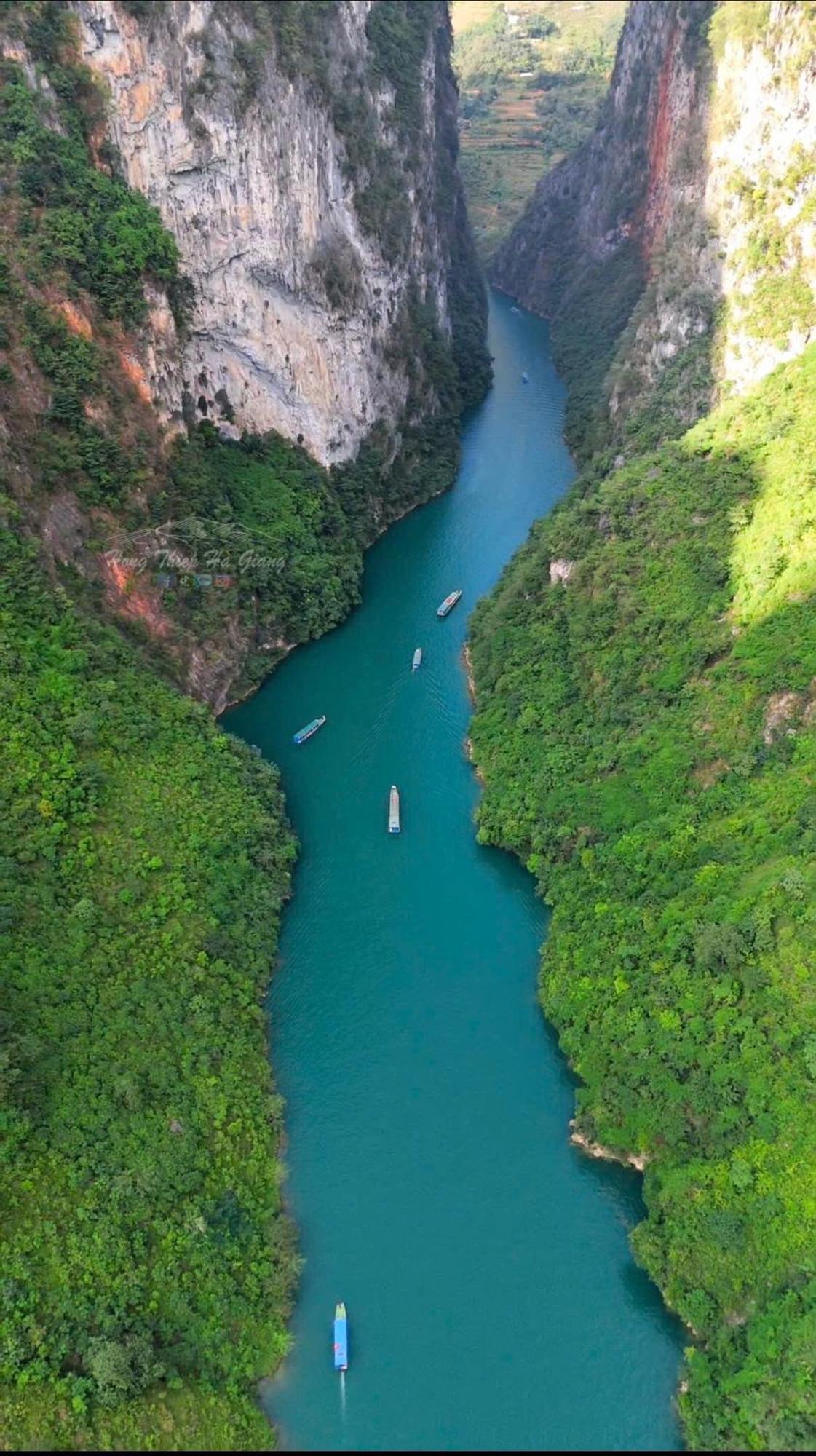 Thuy Anh Hotel Ha Giang Εξωτερικό φωτογραφία