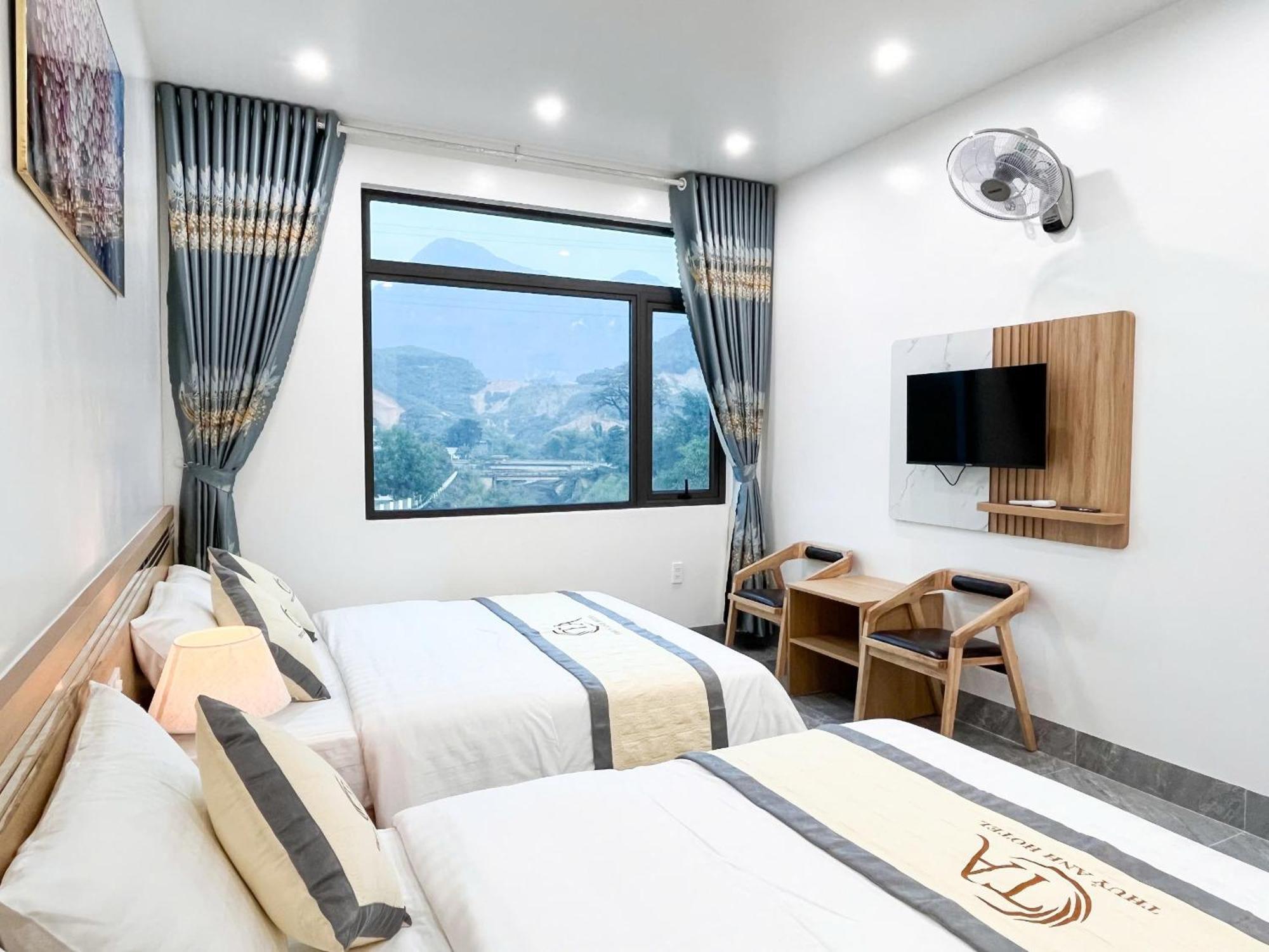 Thuy Anh Hotel Ha Giang Εξωτερικό φωτογραφία
